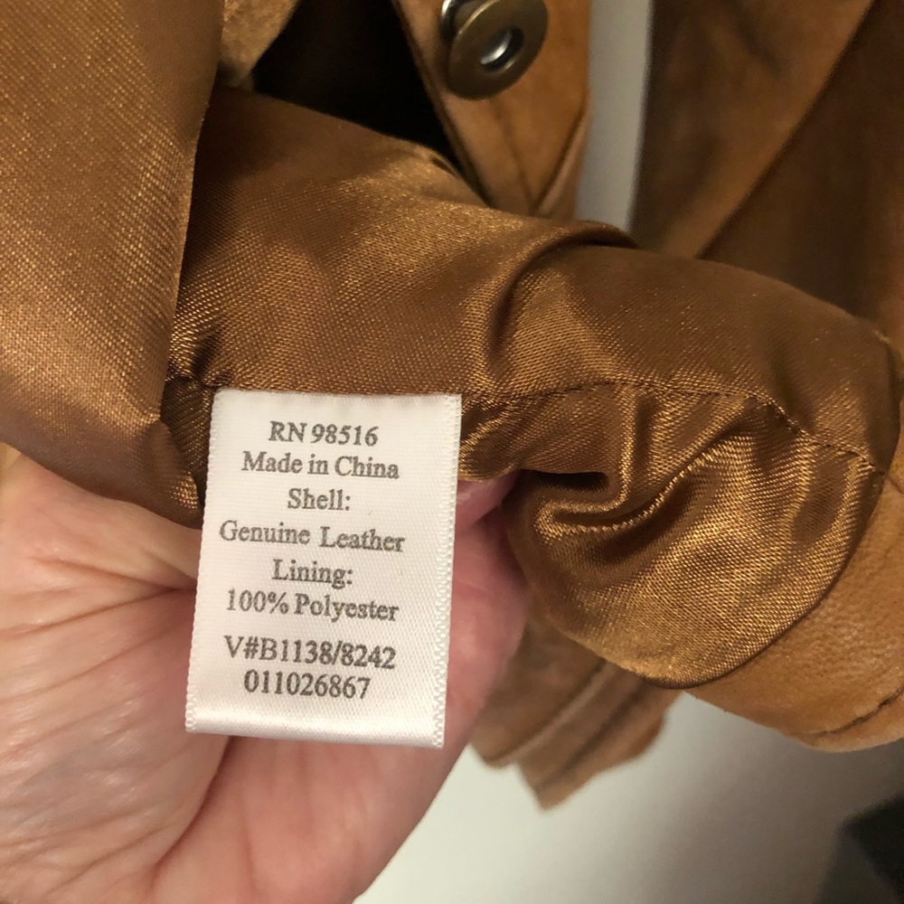 Leather , buttery soft jacket. COLDWATER Creek . - Picture 7 of 15